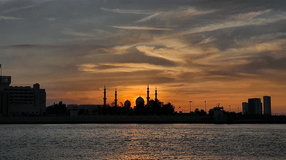 Sunset, Sheikh Zayed Mosque, Canal